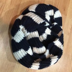 J.Crew Infinity Winter Scarf